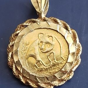 Panda 10k yellow gold pendant